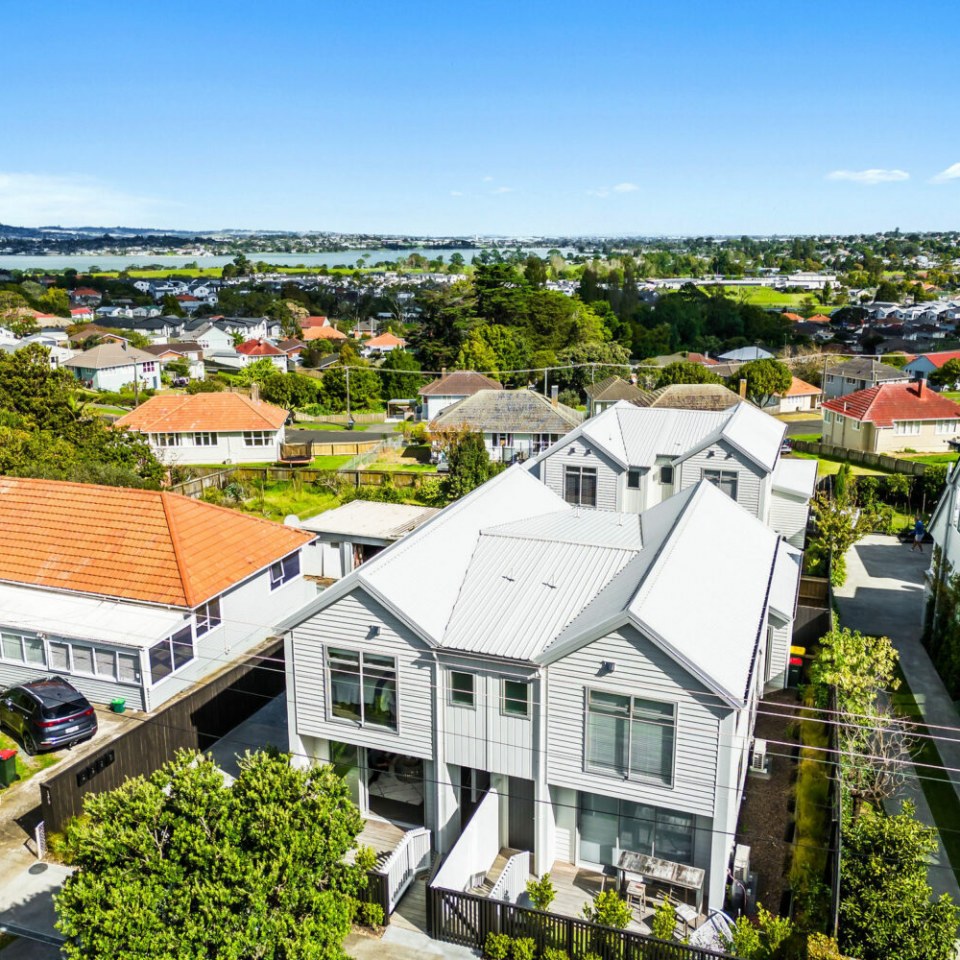 West Tamaki Road
