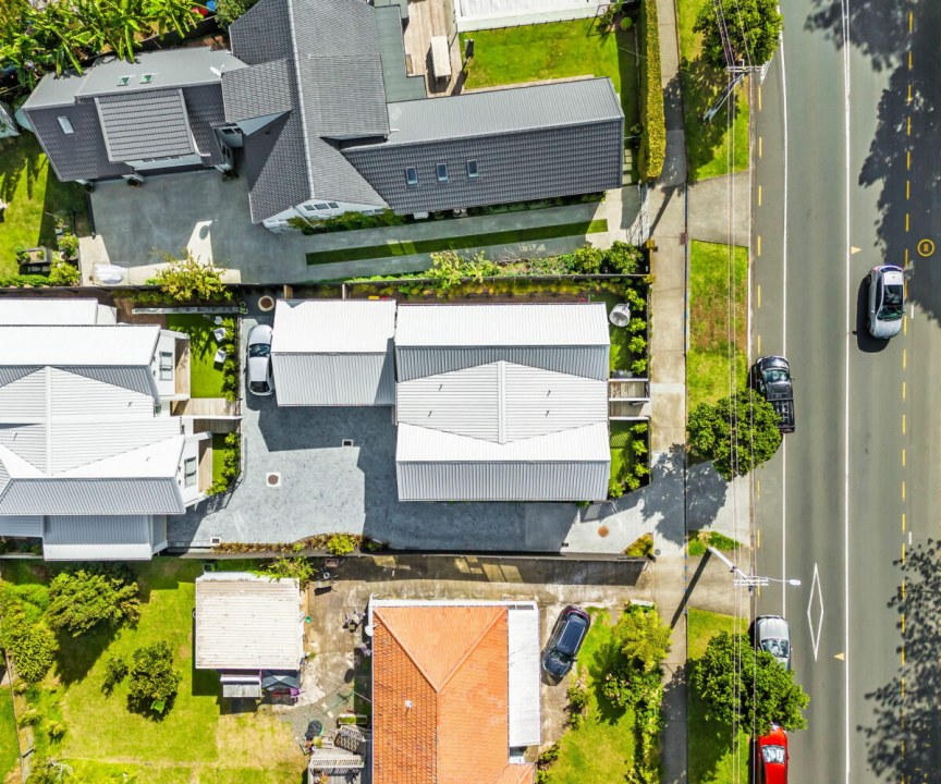 West Tamaki Road