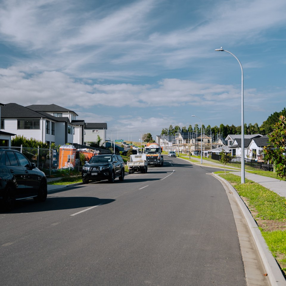 Halls Farm, Multi-stage Greenfield Development